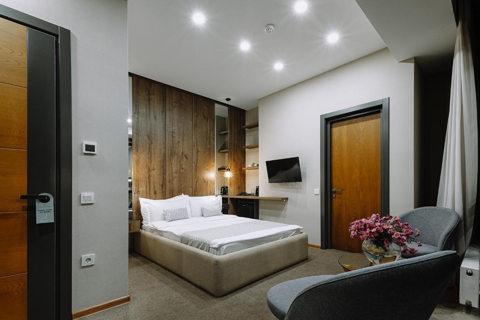 Hotel Sky Station Tbilisi Luaran gambar