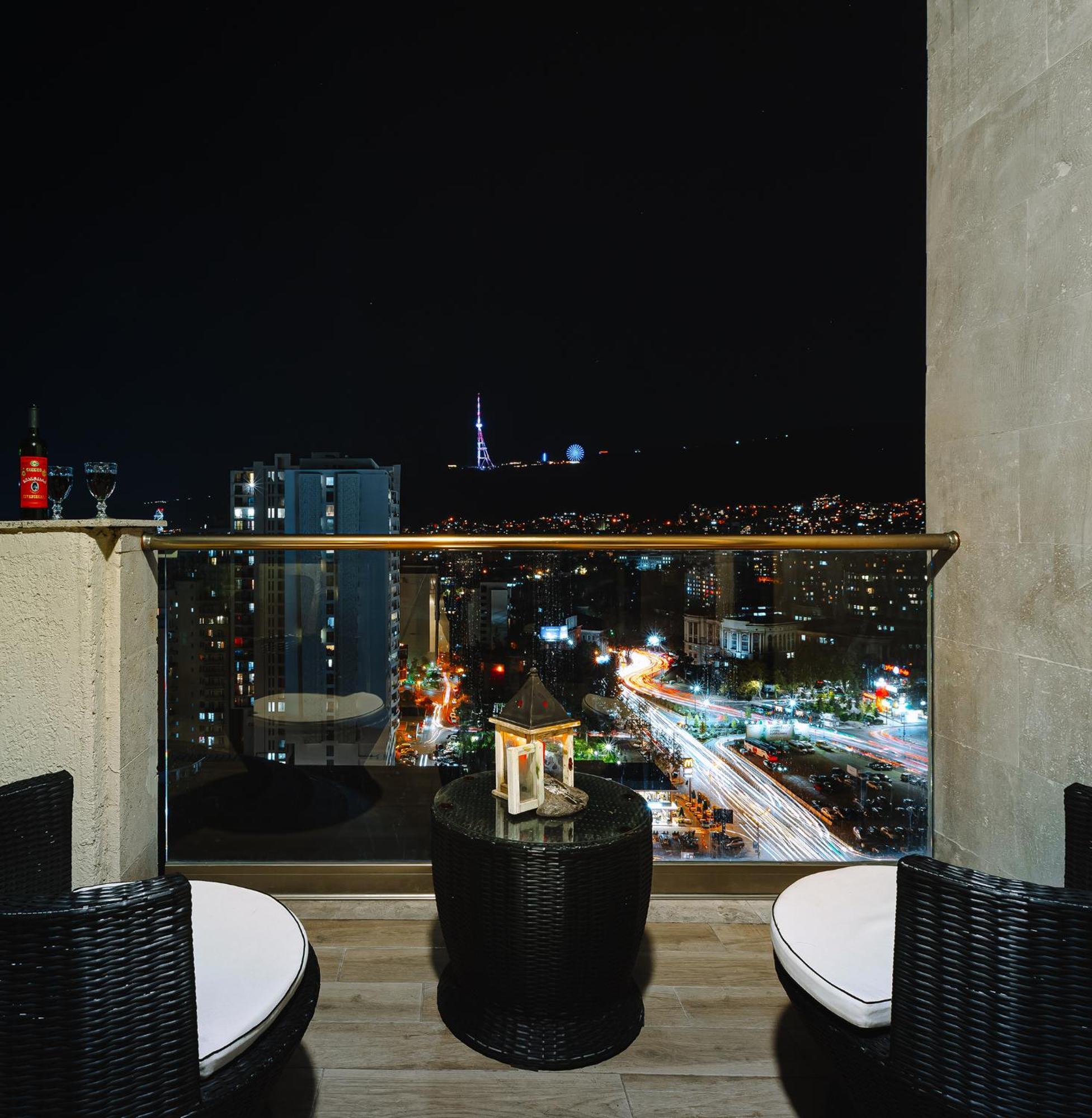 Hotel Sky Station Tbilisi Luaran gambar