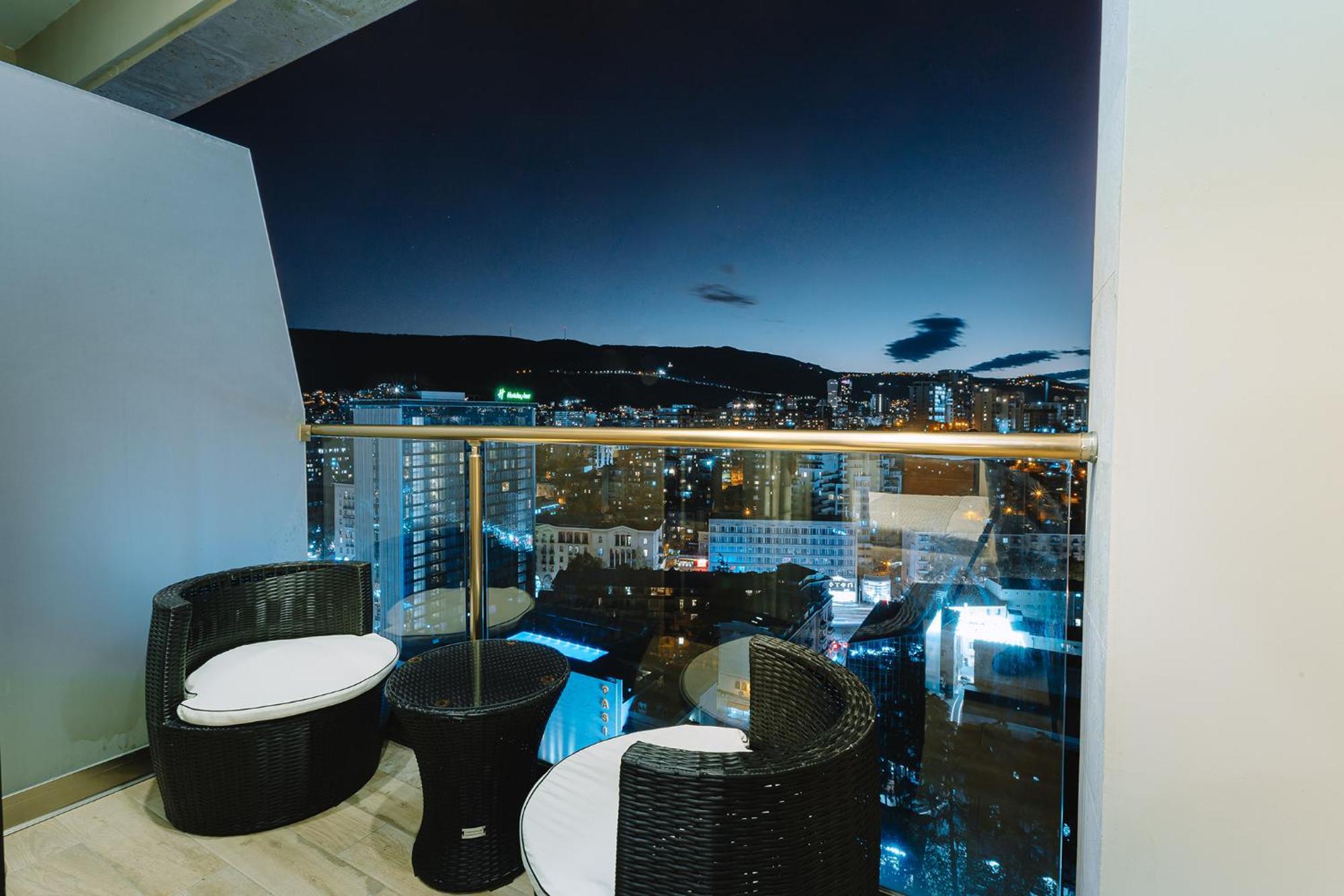 Hotel Sky Station Tbilisi Luaran gambar