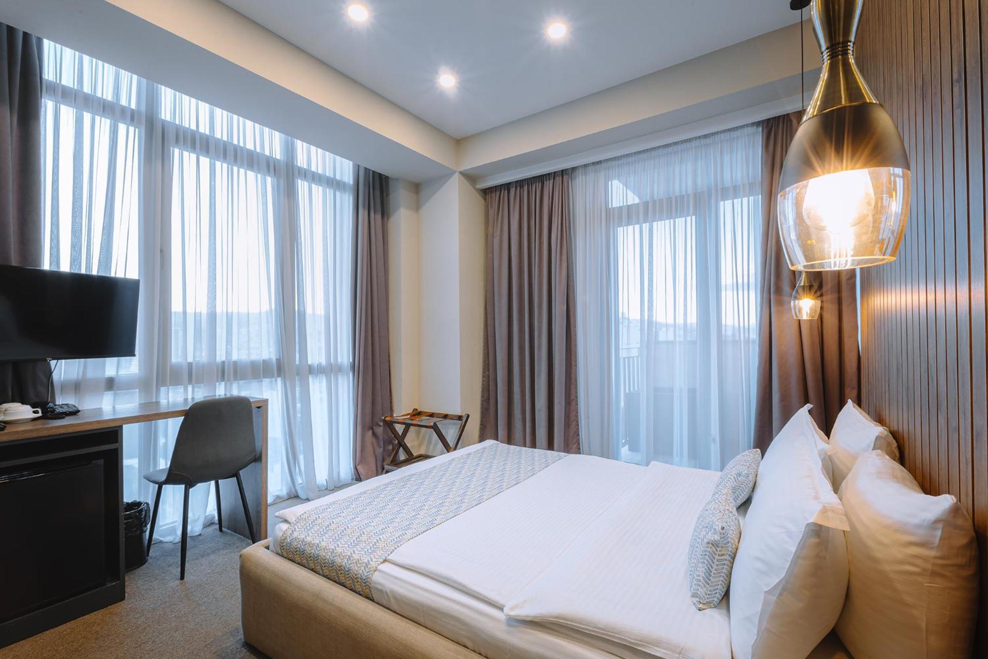 Hotel Sky Station Tbilisi Luaran gambar