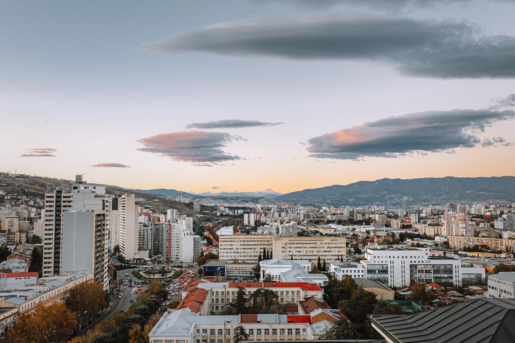 Hotel Sky Station Tbilisi Luaran gambar