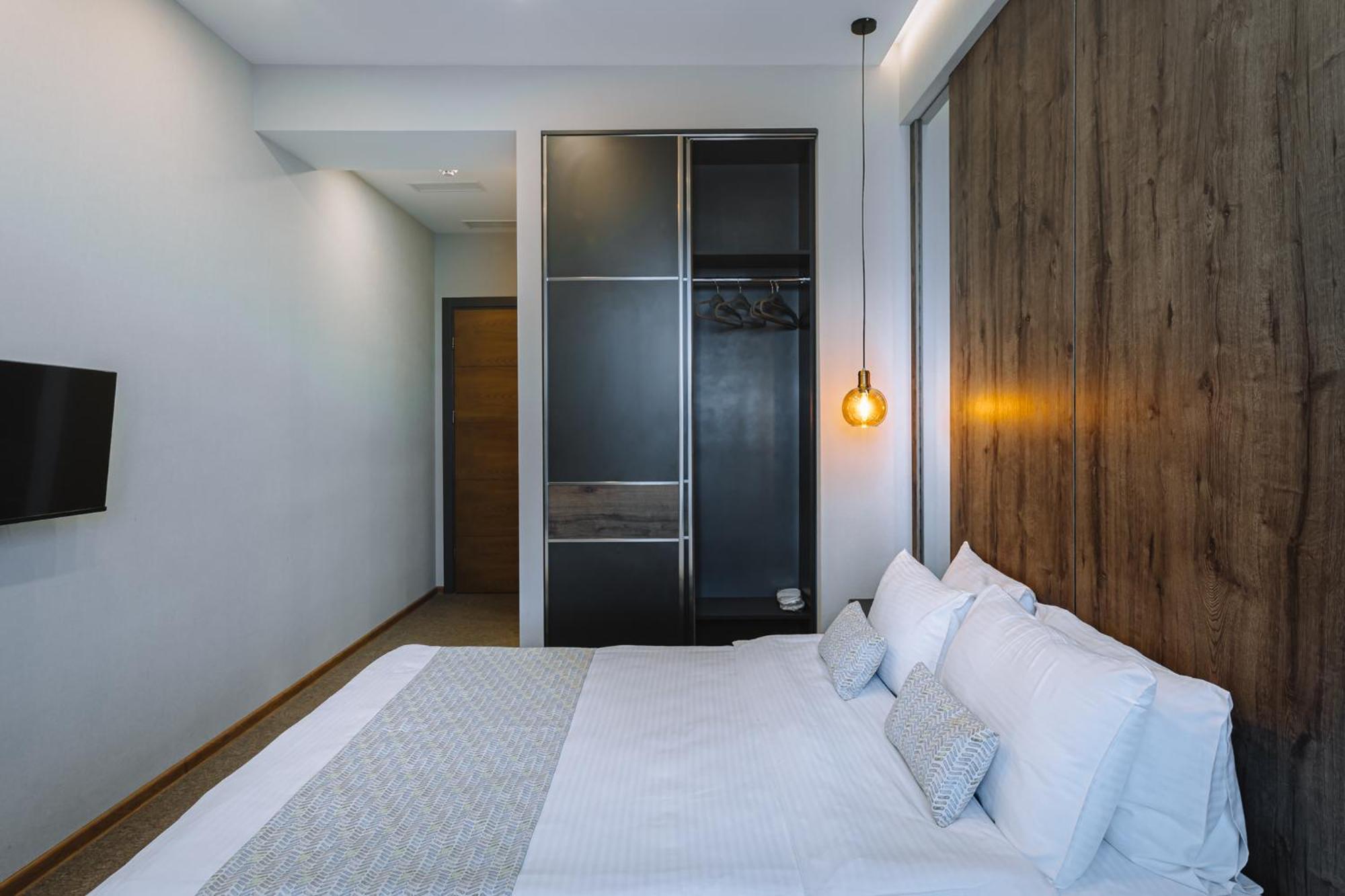 Hotel Sky Station Tbilisi Luaran gambar