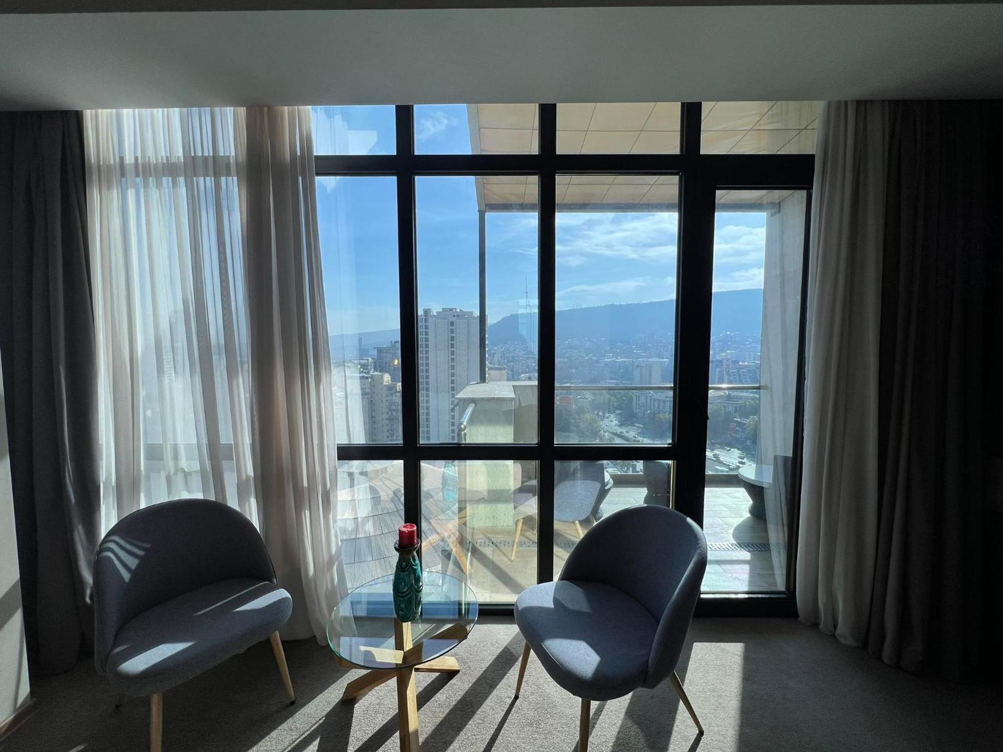 Hotel Sky Station Tbilisi Luaran gambar